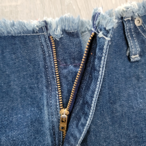 VINTAGE Festival Shorts High Rise Raw Hem Brooklyn Blues Size 7/8 - Picture 4 of 9